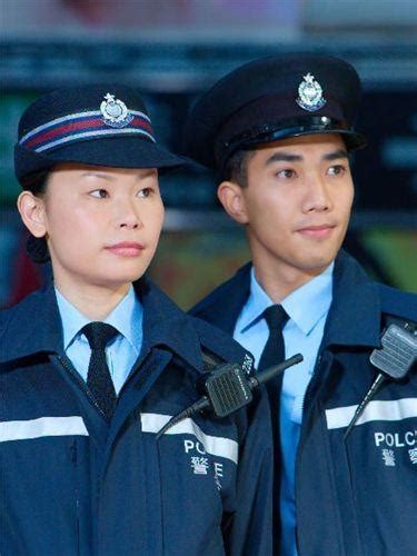 老照片：不同时代的香港警察制服 每日头条