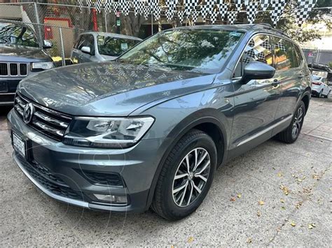 Volkswagen Tiguan Comfortline Asientos Piel Usado Color Gris