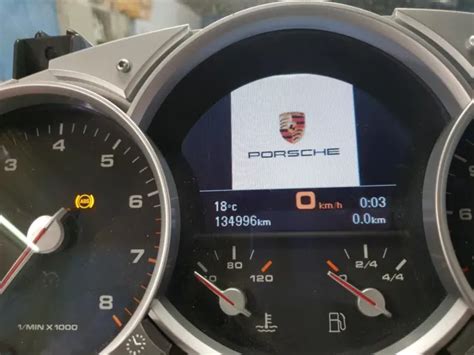 Porsche Kombiinstrument Tacho Cayenne Turbo S In Farbe Eur