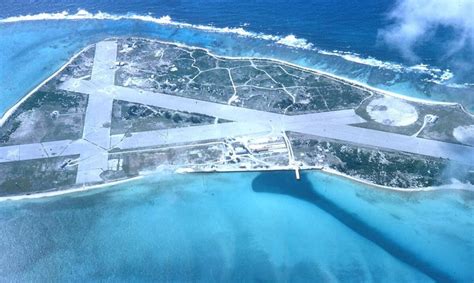 Aerial photos of Eastern Island Midways Islands (circa 1964) from John ...