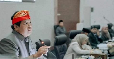 Fraksi Pdi Perjuangan Karawang Kritik Eksekutif Natala Ngomong Selalu