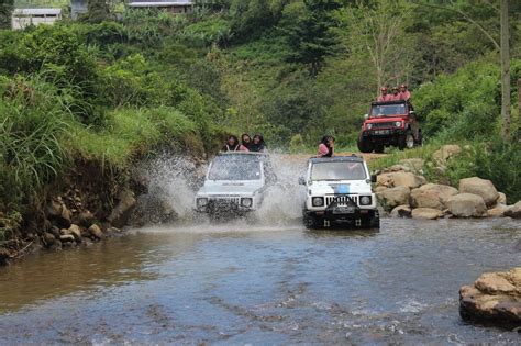 Paket Wisata Jeep Adventure Di Kemuning Karanganyar