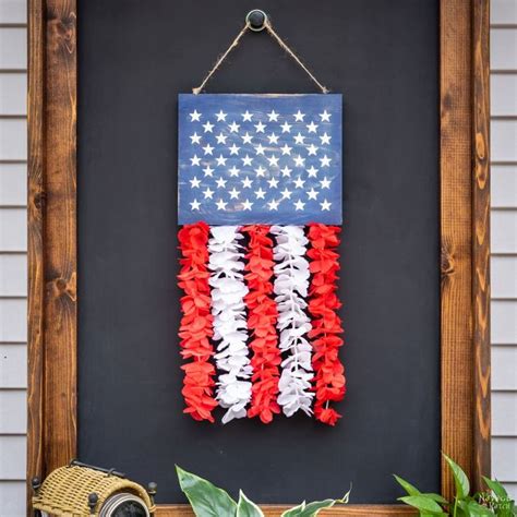 DIY Patriotic Door Hanger The Navage Patch Patriotic Door Hanger