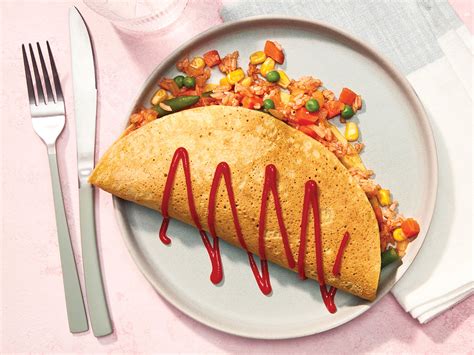 Vegan Chickpea Omelette Omurice Recipe | Chatelaine