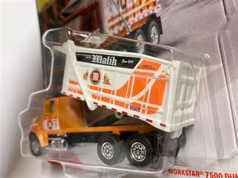 International Workstar 7500 Dump Truck Matchbox Working Rigs 2 8 E2 X