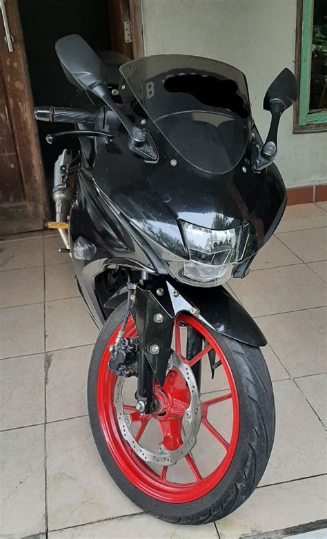 Suzuki GSX R150 Keyless Low Km Lengkap Pajak ON Nego Motor Di Carousell