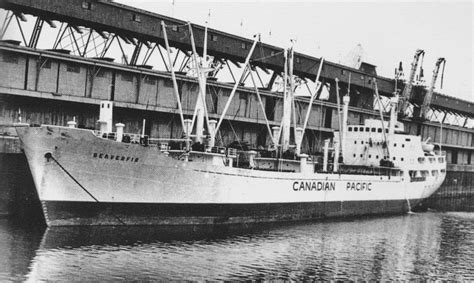 A Rotherhithe Blog: Visitor Ships 4: Canadian Pacific at Surrey ...