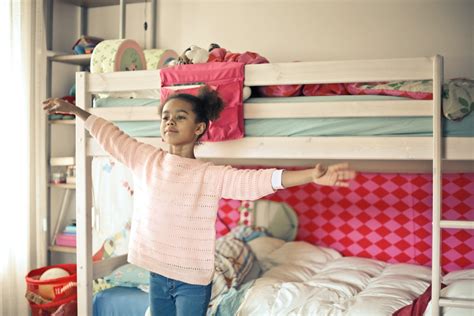 The Hidden Dangers Of Stepmoms Sharing Hotel Beds With Their Stepson. Image 13