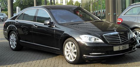 File:Mercedes S 350 4MATIC L (V221) Facelift front 20100710.jpg ...