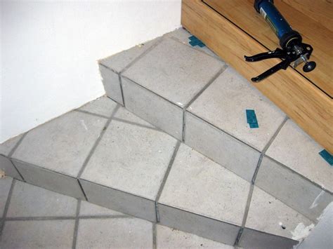 Treppe Sanieren Alt Fliesen Neu Laminat Treppensystem