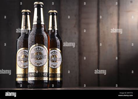 Warsteiner Glas Fotos Und Bildmaterial In Hoher Aufl Sung Alamy