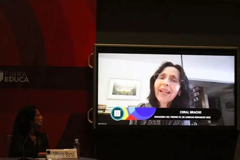 La Jornada Poeta Coral Bracho Recibe Premio Fil De Literatura En