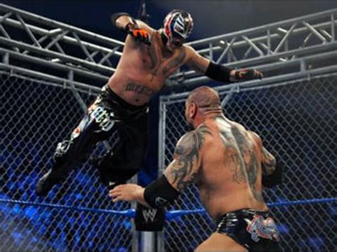 SmackDown Rey Mysterio Vs Batista No 1 Contenders YouTube