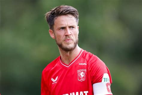 Fc Twente Spits Ricky Van Wolfswinkel Oogt Als Herboren Na Mindere Periode ‘ricky Is Er Weer