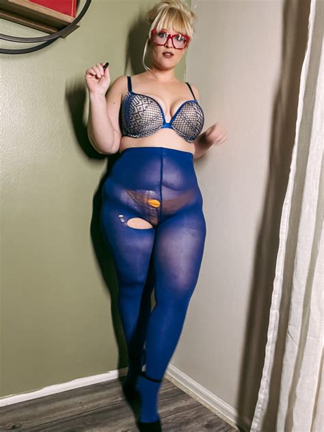 Blue Pantyhose Stinky Nylons Fat Ass BBW Milf Goddess 20 Pics XHamster