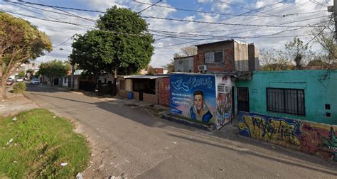 Barrio Tablada Hallaron A Un Hombre Herido Junto A Una Mujer Asesinada