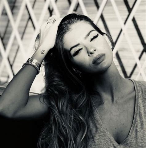 La increíble figura de la China Suárez en bikini a dos meses de dar a luz Diario Registrado