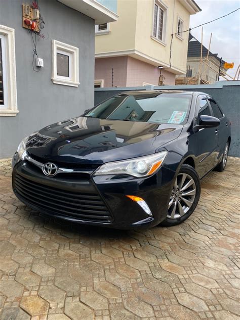 Cleanest 8months Used Tokunbo Standard 2015 Toyota Camry XLE With