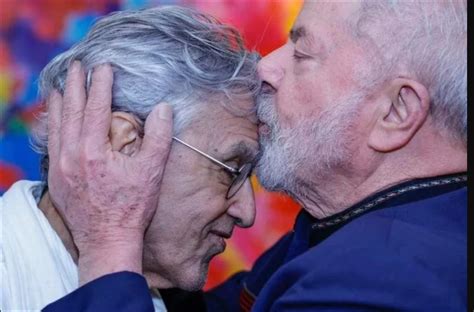 Caetano Veloso Se Encontra Lula Brasil Mais Feliz Blog Marcos