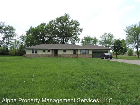 136 Sw 13 Hwy Warrensburg Mo 64093 See Est Value Schools And More