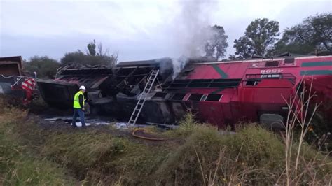 ¡se Quemó El Tren Locomotora Se Descarrila Y Se Incendia Noticias