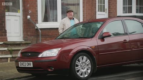 IMCDb Org 2003 Ford Mondeo Ghia X MkIII In Still Open All Hours 2013