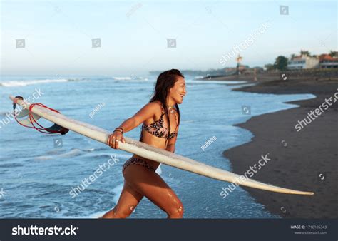 Sexy Surfer Surfing Girl Bikini Surfboard Stock Photo 1716105343 Shutterstock