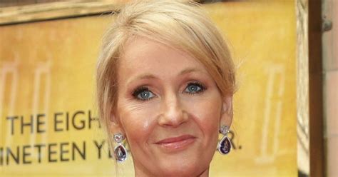JK Rowling Slams Unisex Toilets After Hundreds Of Naked School Girls Filmed In Dundee Flipboard