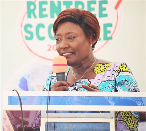 RENTREE SCOLAIRE 2022 2023 LA MINISTRE MARIATOU KONE REÇOIT UN APPUI