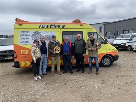 Rotary Club Obernburg Rettungswagen Aktion Rotarier Spenden