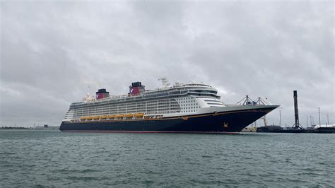 The Disney Fantasy Departing Just A Few Minutes Ago With A Spacex