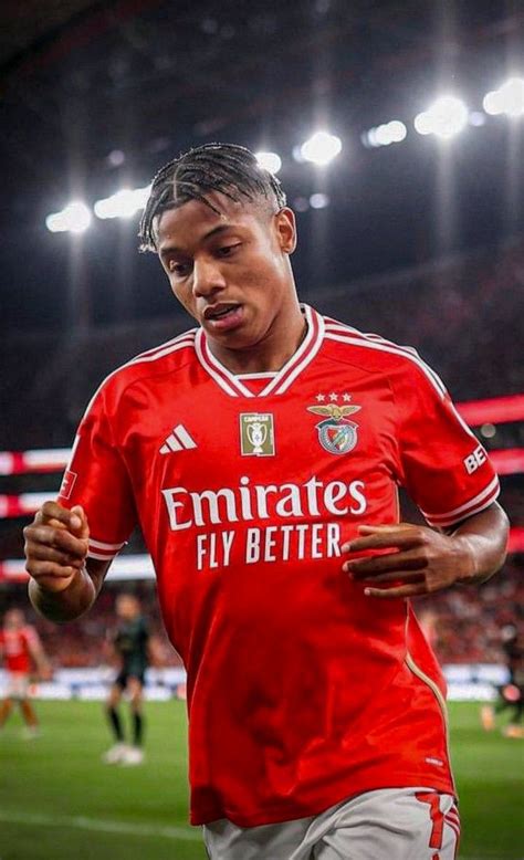 Pin Von Bruno Gomes Auf Sport Lisboa E Benfica Chefin