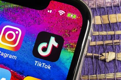 TikTok cos è e come funziona il social network del momento