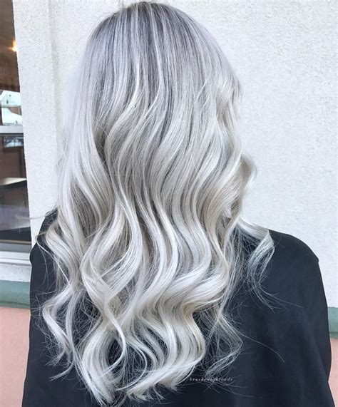 Blonde Hair With Lowlights You Have To See In In Silver