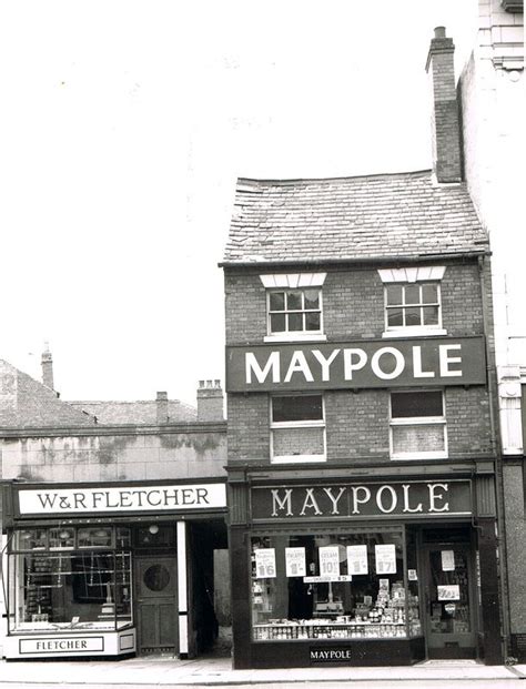 Lesters The Chemists Shop In The Market Place Nuneaton Description