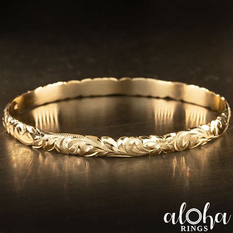14k Gold Hawaiian Heirloom Bangle With Cutout Wave Edges 6mm Barrel
