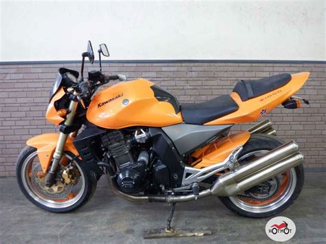 Купить б у Kawasaki Z 1000 инжектор 6 передач в Москве оранжевый naked bike 2003 года на Авто