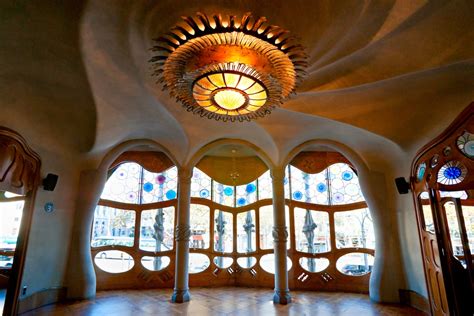 5 Incredible Buildings That Embody Art Nouveau Architecture