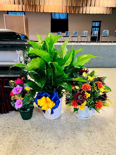 T. V. Williams Funeral Home... - T. V. Williams Funeral Home