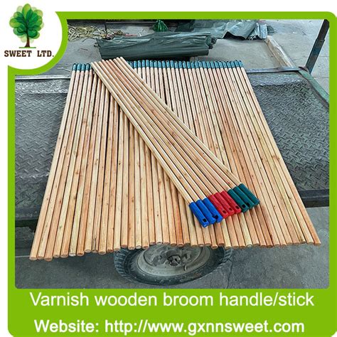 Wholesale Supplier Import Lacquer Varnished Wooden Mop Stick Handle