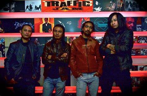 INDIAN BANDS HUB: Traffic Jam