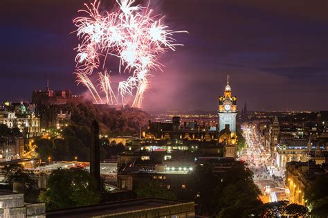 5 Things To Do For New Years Eve In Edinburgh Where To Celebrate