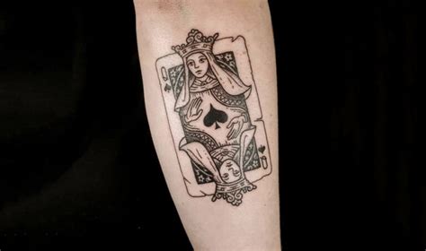 46 Unique Queen Of Spades Tattoo Designs To Add To Your Tattoo Collection