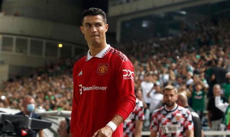 Ballon Dor Ronaldo Auf Platz