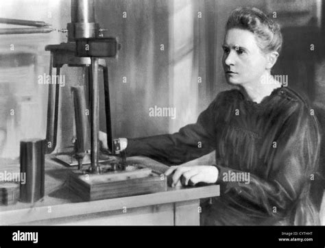 Madam Curie Hi Res Stock Photography And Images Alamy