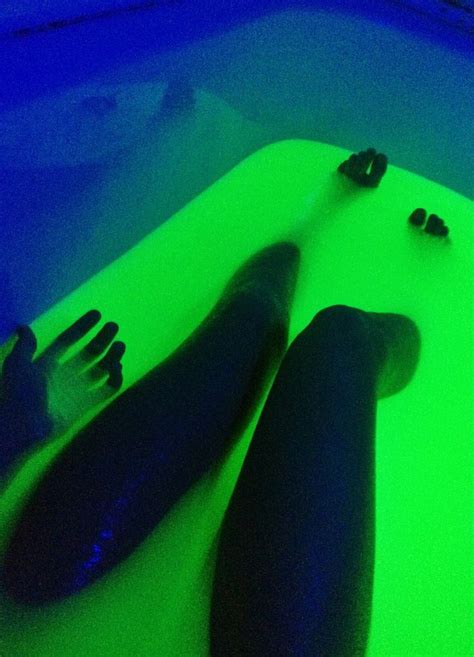 17 Best images about •:* Green Aesthetic *:• on Pinterest | Glow, Neon ...