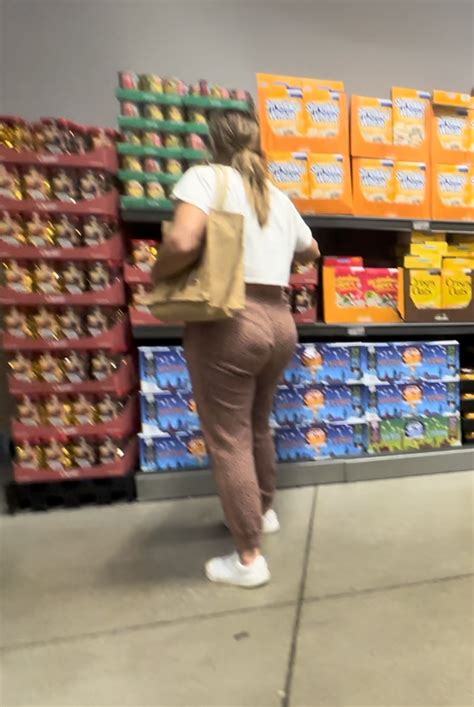 Juicy Latina Fat Ass VPL In Aldi OC Only Photos Ass Forum