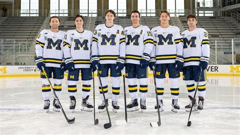 umich hockey in 2022 | Michigan hockey, Sport hockey, Field hockey