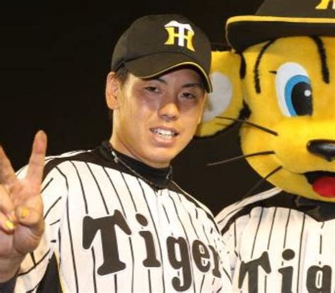 梅野隆太郎阪神が結婚！嫁は誰？父のイケメン画像や弟も調査！ 阪神タイガース情報園