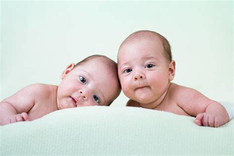 Hd Cute Twins Baby Wallpaper Download Free 139551